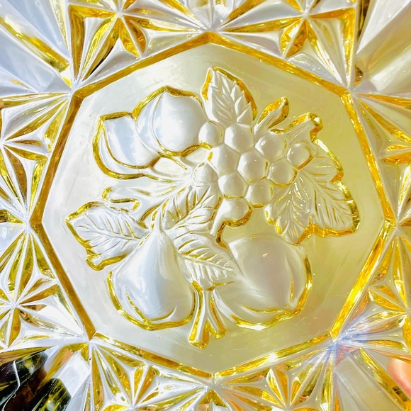 Vtg 1940’s “Federal” amber pressed glass fruit/serving bowl 7x1.5” - Picture 3 of 5